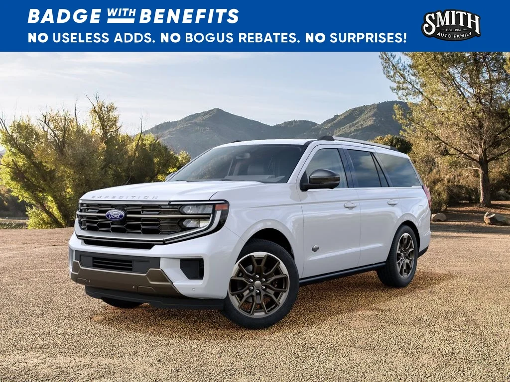 New 2027 Star White Metallic Tri-Coat Ford King Ranch® image 3