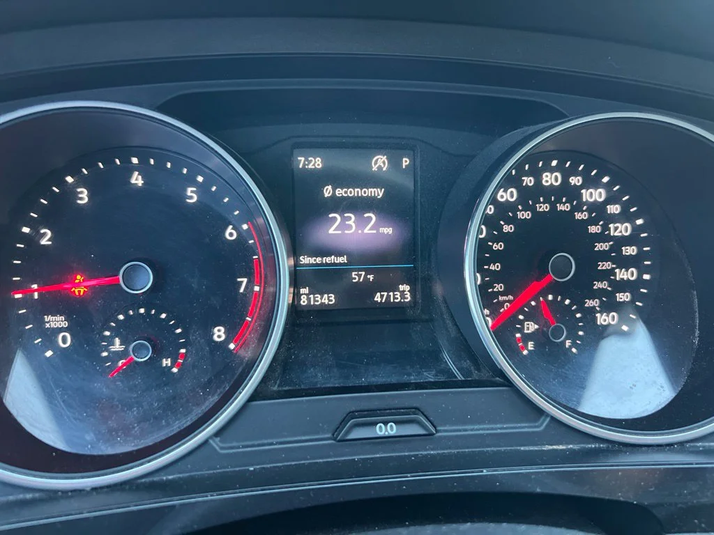 Used 2019 White Volkswagen 2.0T SE image 12