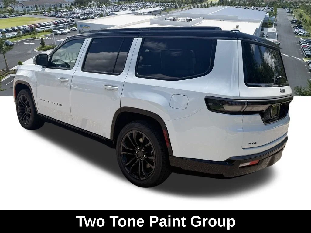 New 2026 Bright White Clear-Coat Exterior Paint Jeep Summit Reserve image 6