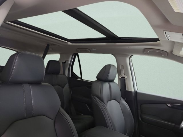 Used 2025 Platinum White Pearl Honda Touring image 6