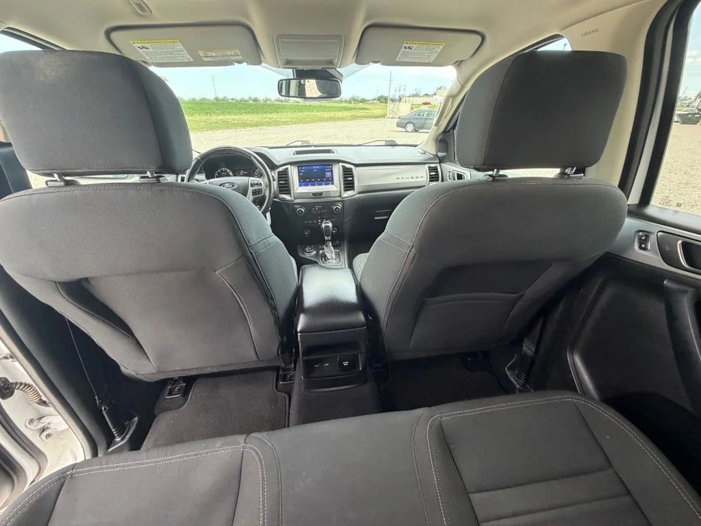 Used 2022 White Ford XLT image 29