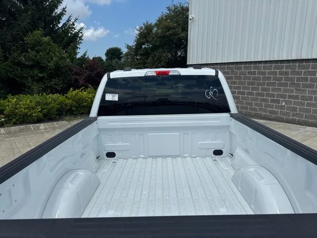 New 2026 Oxford White Ford XL image 8