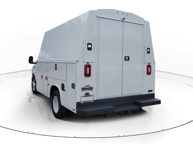 New 2027 Oxford White Ford Base image 6