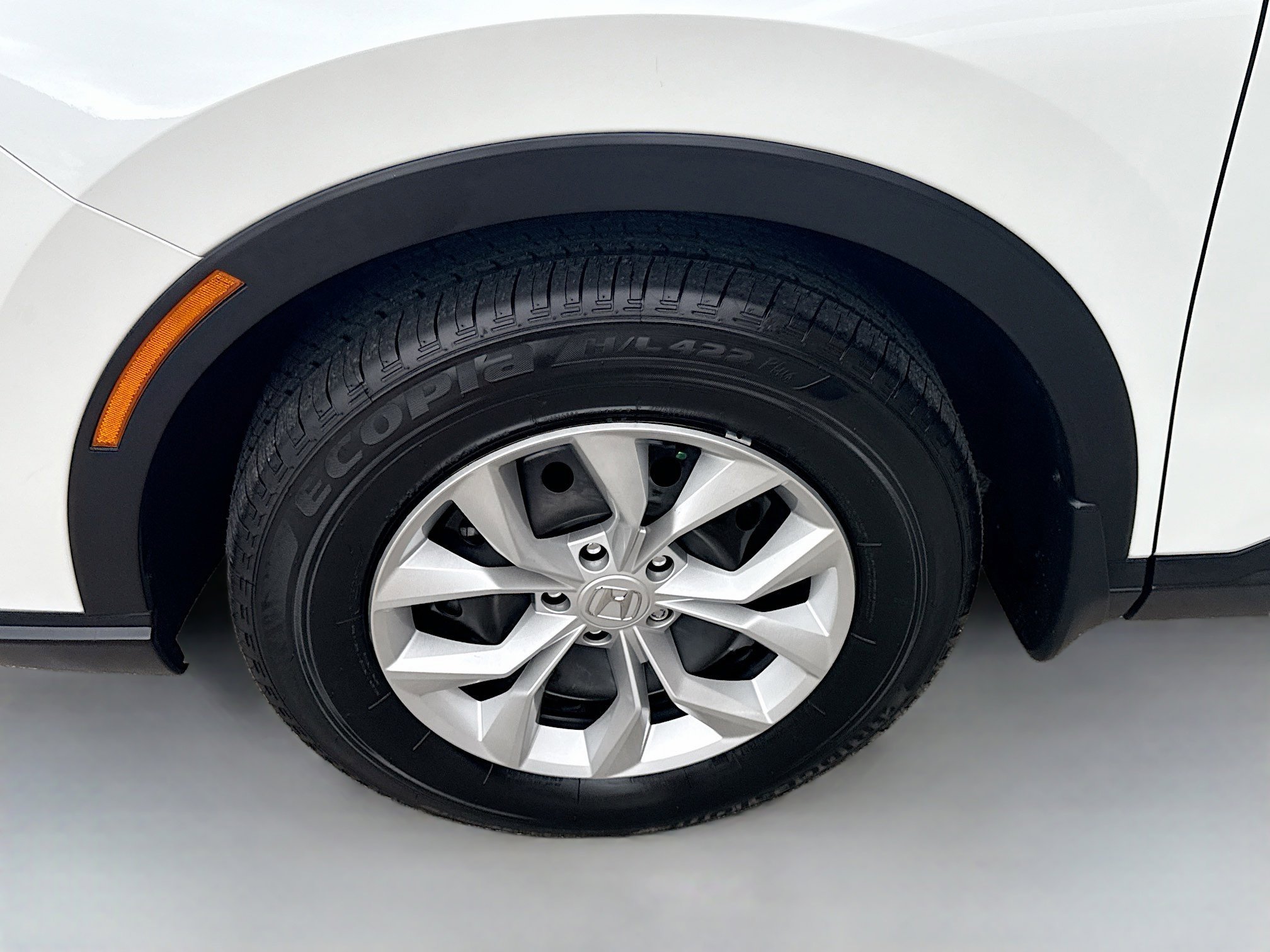 Certified Used 2025 Platinum White Pearl Honda 1.5T AWD LX image 36