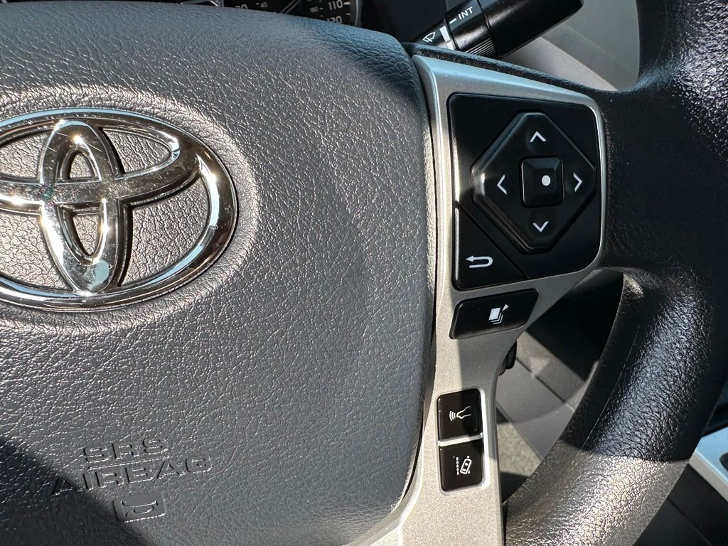 Used 2020 Gray Toyota SR5 image 17