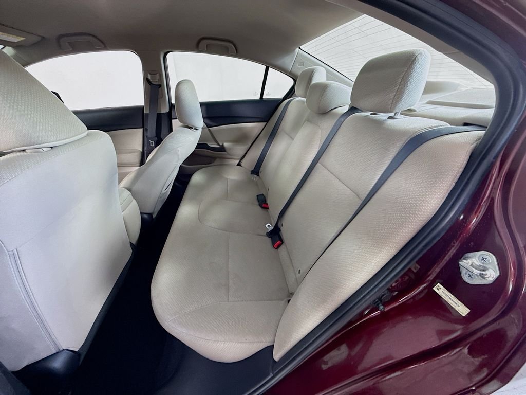 Used 2013  Honda LX image 23