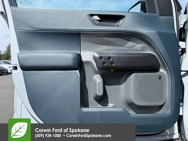 New 2026 Space White Metallic Ford Tremor image 18