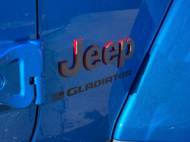 New 2026 Hydro Blue Pearl-Coat Exterior Paint Jeep Rubicon X image 21