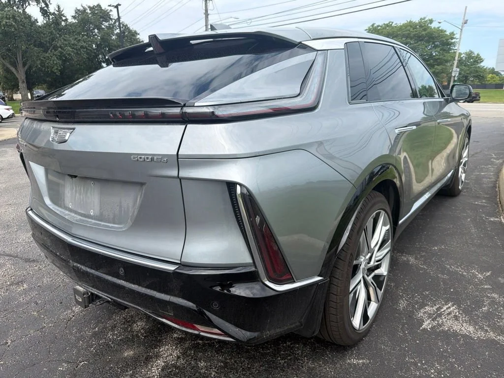 Certified 2024 Cadillac LYRIQ Luxury 3 with VIN 1GYKPSRL5RZ111515 for sale in Beachwood, OH