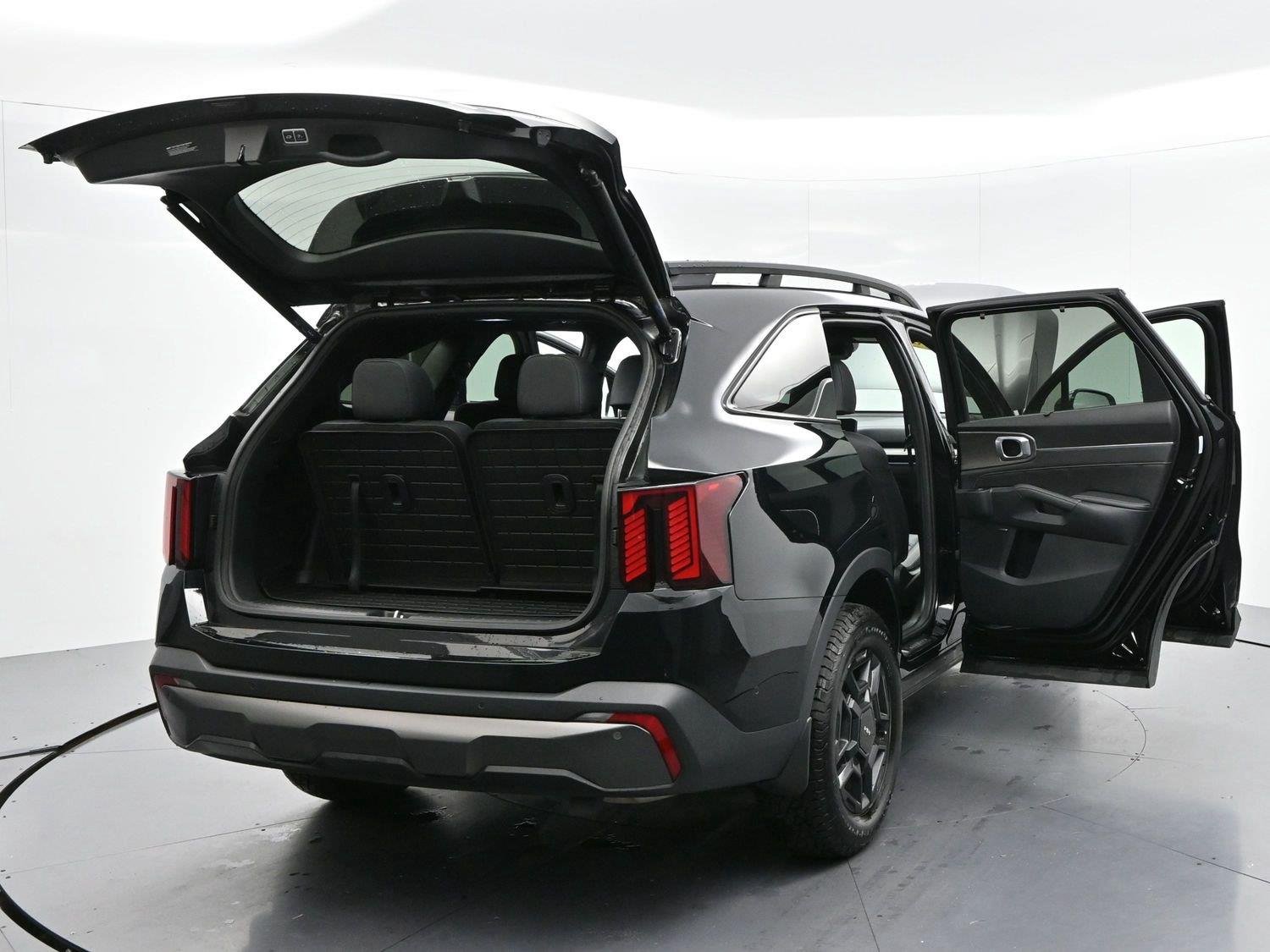Used 2024 Ebony Black Kia X-Pro SX Prestige image 50