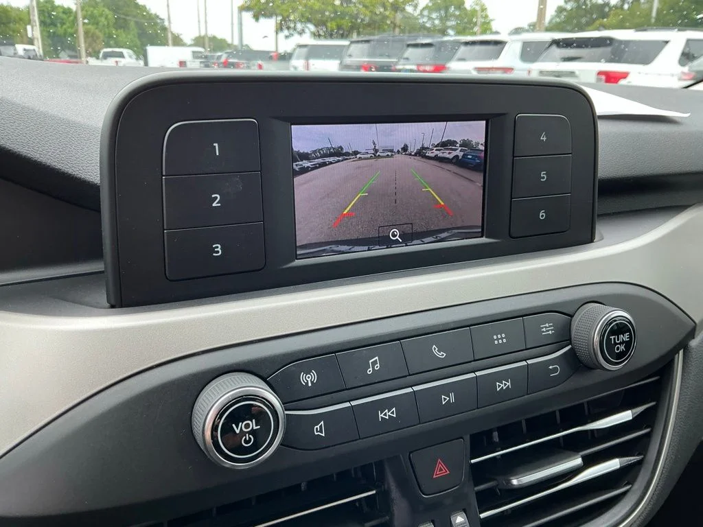 Used 2021 Gray Ford S image 31