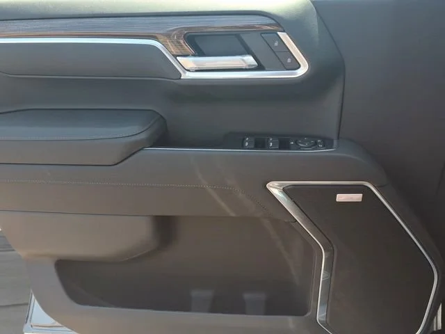 New 2026 Sterling Gray Metallic Chevrolet RST image 12