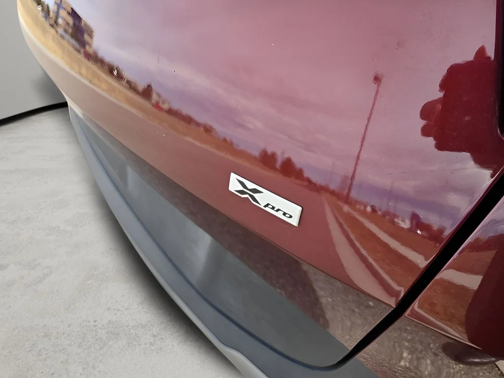 Used 2023 Dawning Red Kia X-Pro Prestige image 11