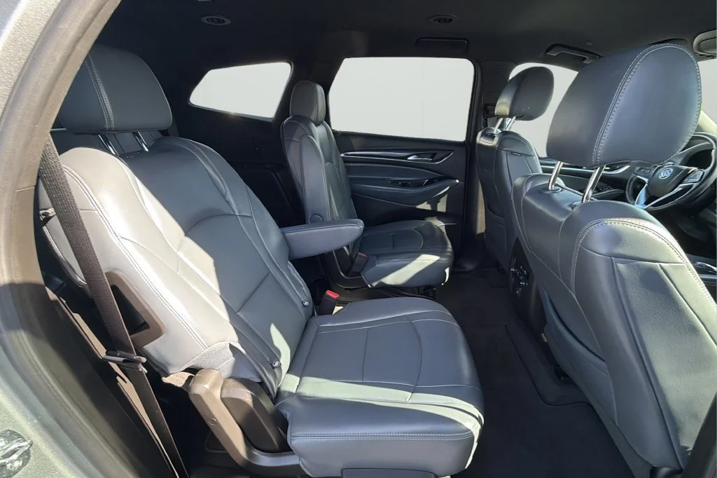 Used 2023 Includes Pitch Dark Night lower exterior accent color.) Buick Essence image 18