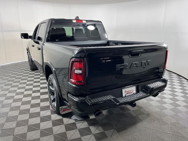 New 2026 Diamond Black Crystal Pearl-Coat Exterior Paint RAM Big Horn/Lone Star image 3