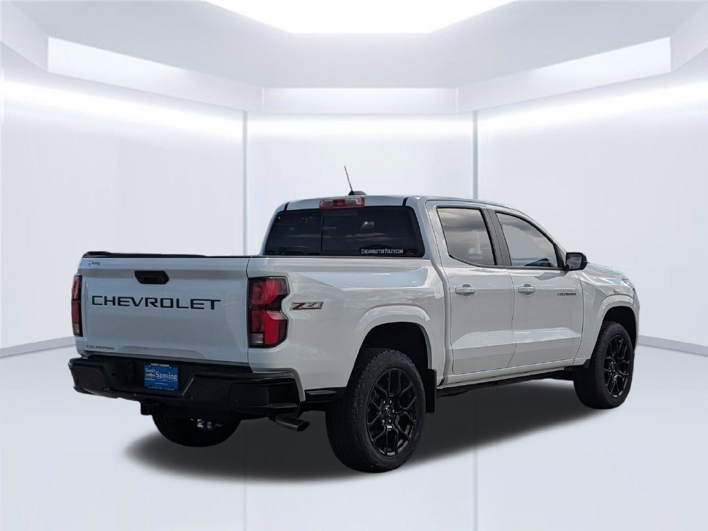 2025 Chevrolet Colorado Z71 - Photo 6