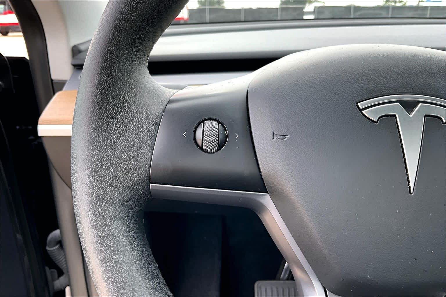 Used 2023 Deep Blue Metallic Tesla Long Range image 20