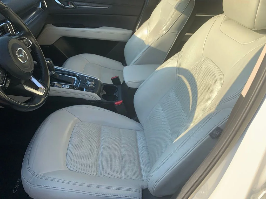 Used 2020 White Mazda Grand Touring image 3