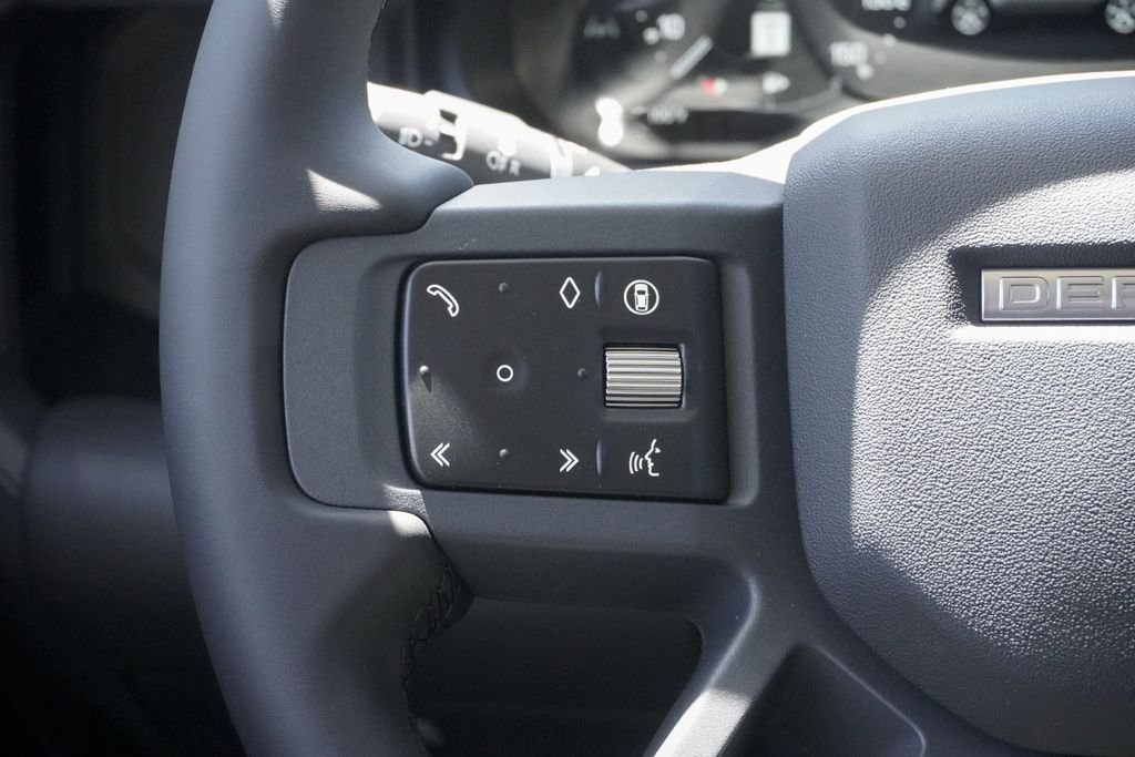 New 2026 Borasco Grey Land Rover X-Dynamic SE image 12