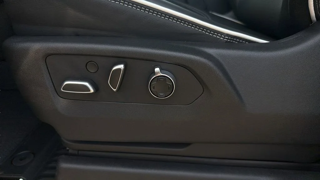 2026 GMC Sierra 1500 AT4X - Photo 25