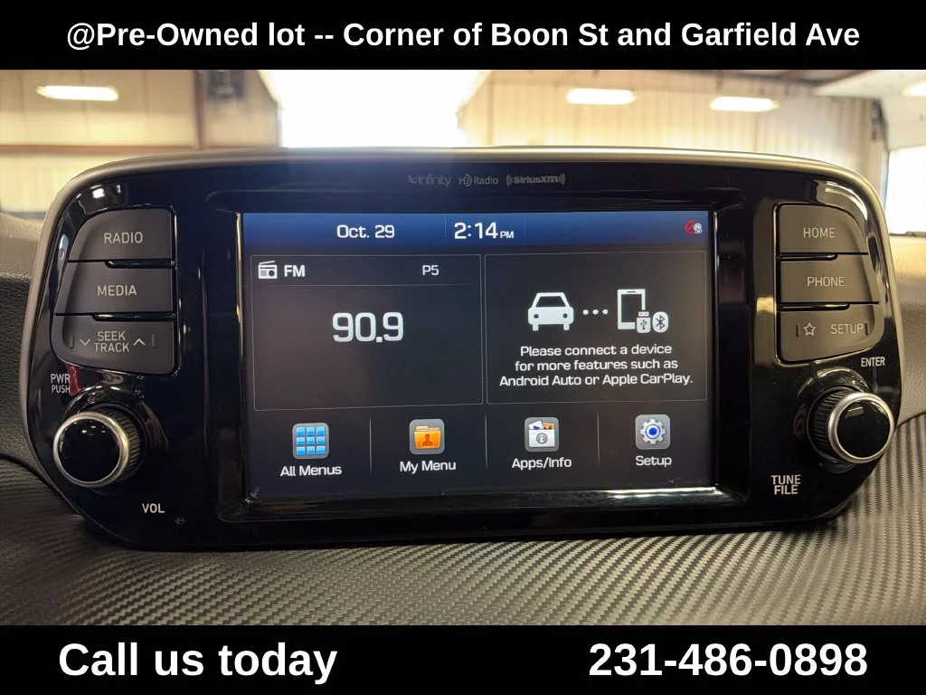 Used 2020 Blue Hyundai Sport image 23