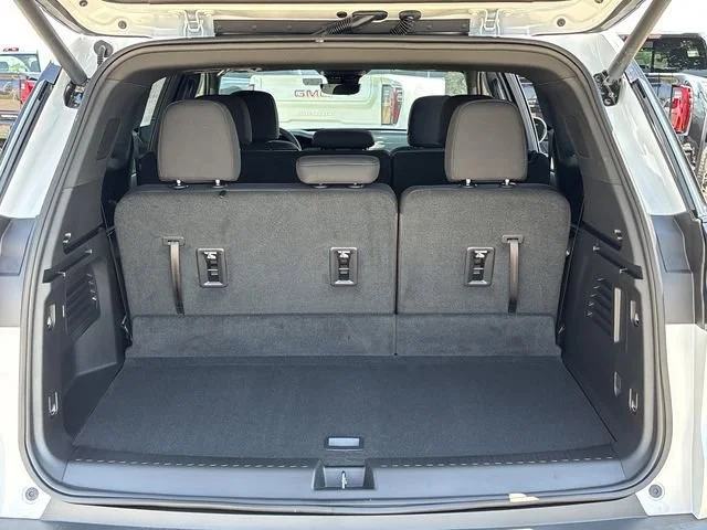 2026 GMC Acadia Elevation - Photo 25