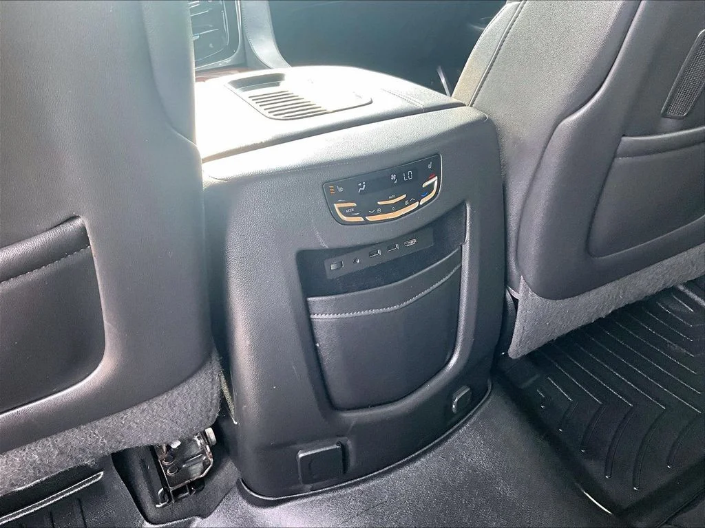 Used 2019 Black Cadillac Premium Luxury image 34