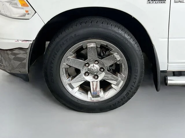 Used 2011 White Ram Laramie image 26