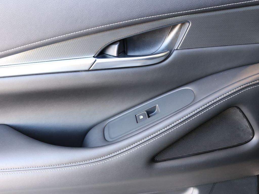 Certified Used 2023 Silver INFINITI LUXE image 28