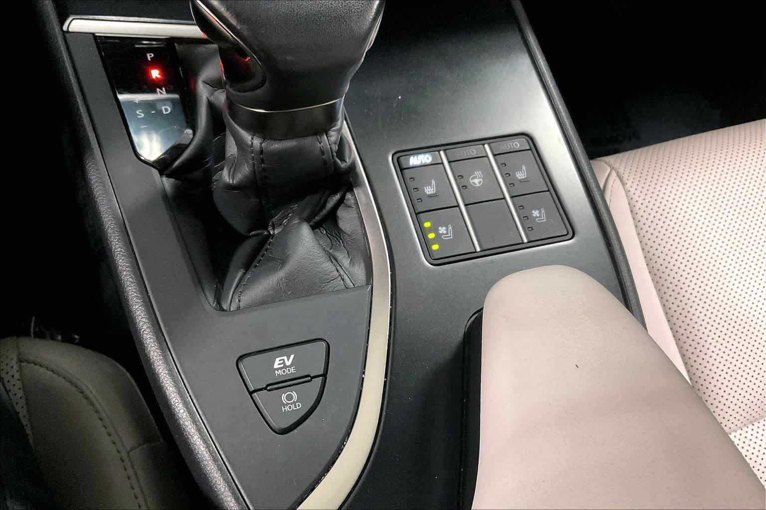 Used 2023 Caviar Lexus Premium image 34