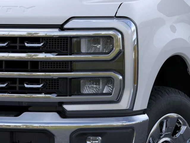 New 2026 Oxford White Ford Lariat image 20