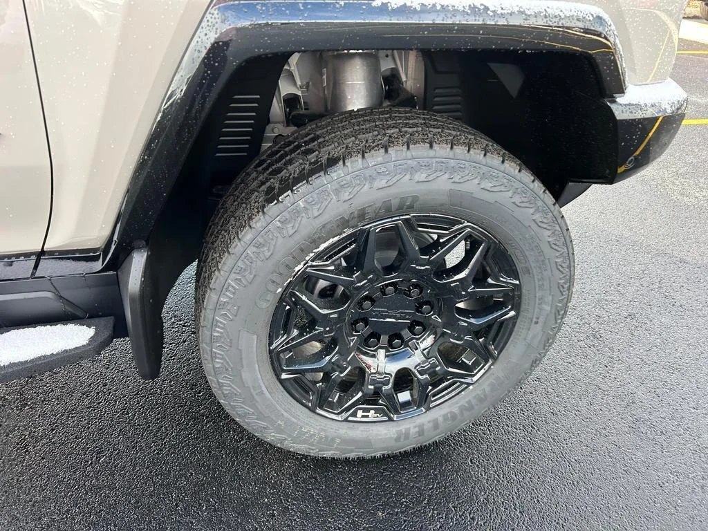 New 2026 G42/White GMC 2X image 20