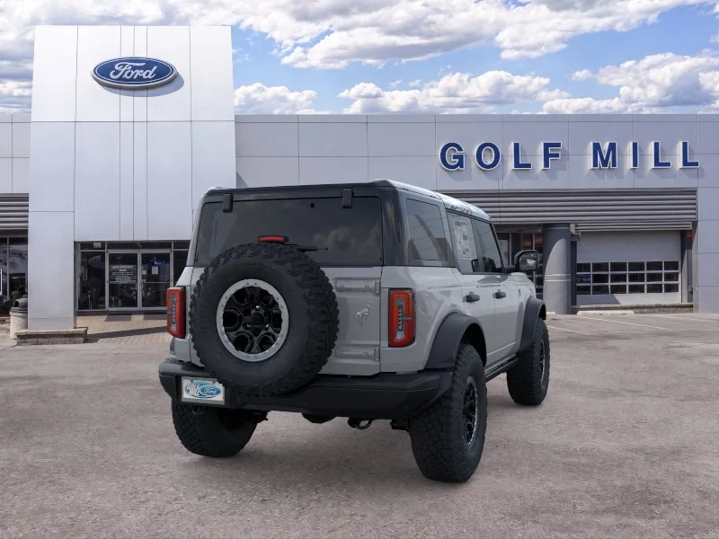New 2026 Avalanche Gray Ford Badlands image 7