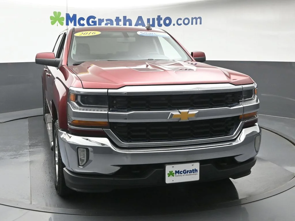 Used 2016 Red Chevrolet LT image 5