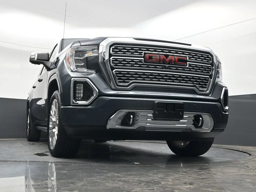 Used 2022 Blue GMC Denali image 42