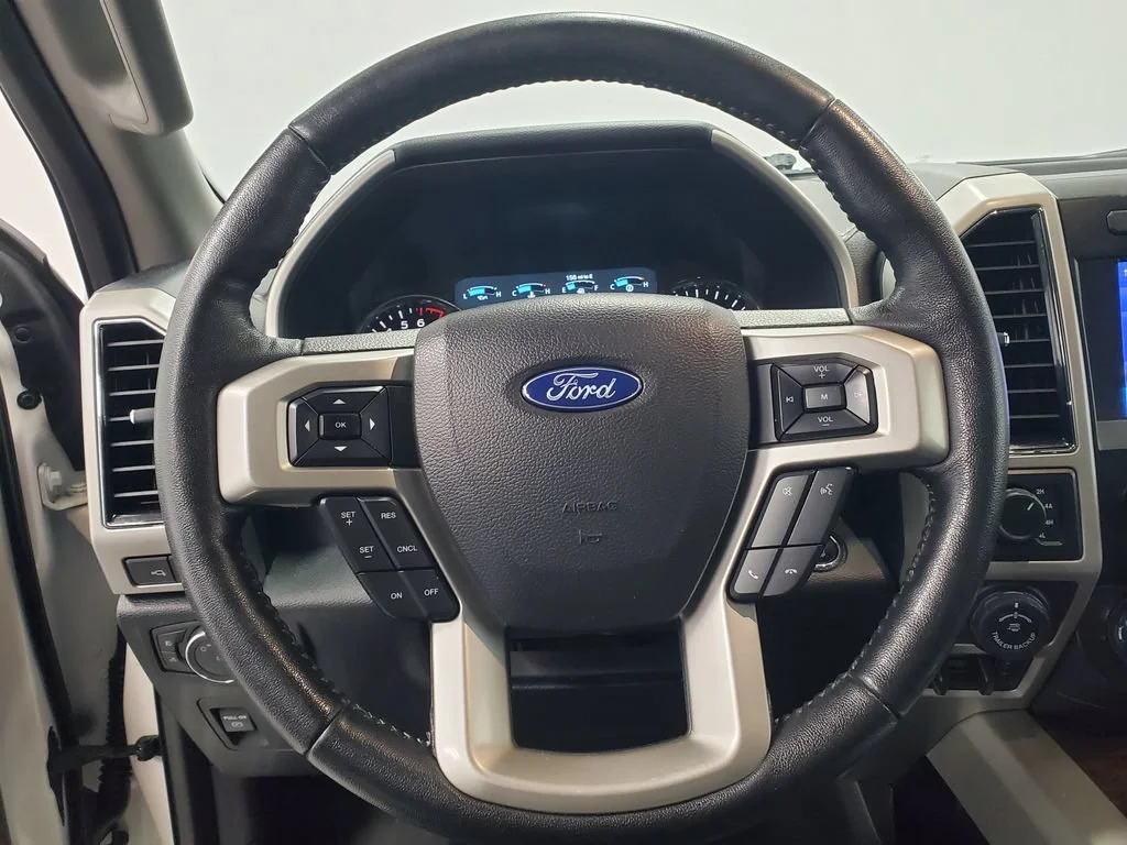 Used 2020 White Ford XL image 15