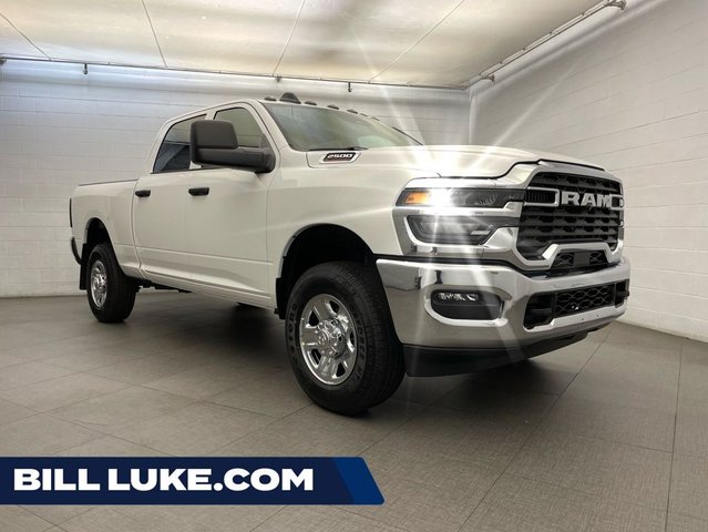 2026 RAM 2500 2026 RAM 2500 Tradesman Crew Cab