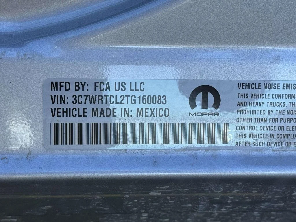 2026 RAM 3500 Chassis Big Horn - Photo 32