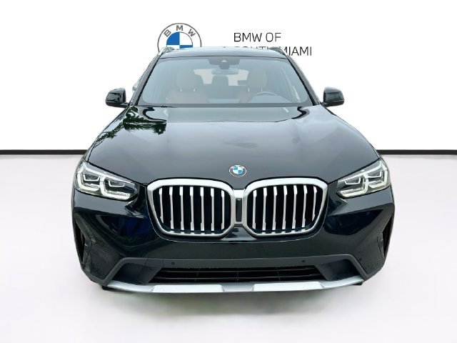 Used 2023 Black BMW sDrive30i image 2