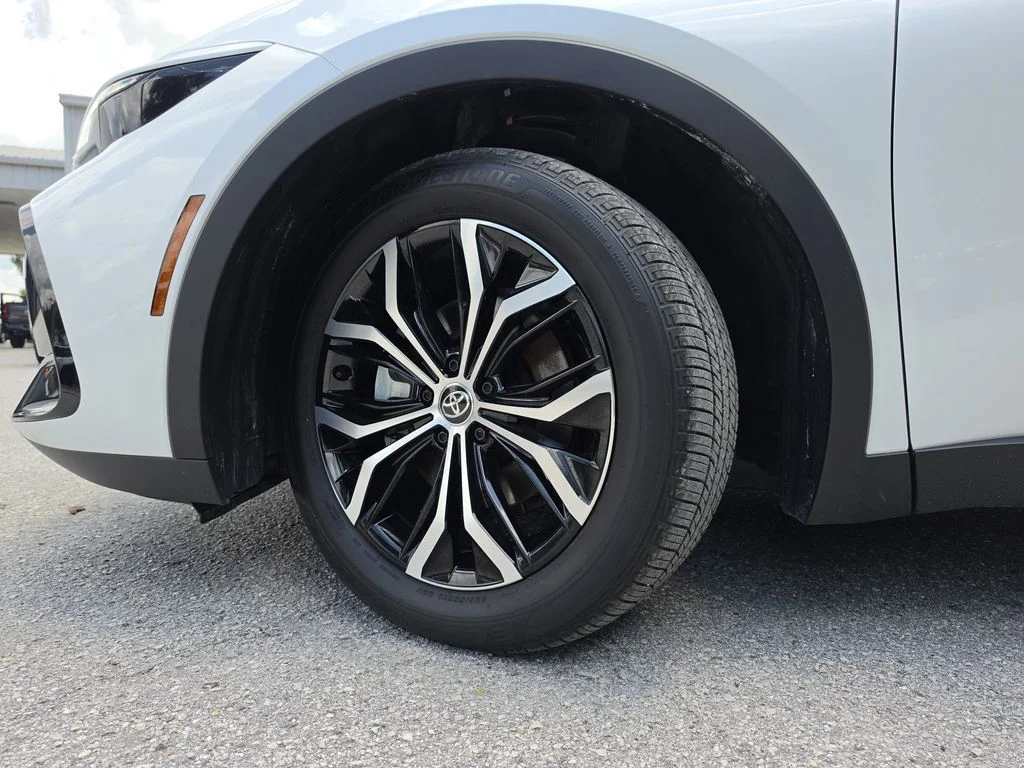 Certified Used 2026 White Toyota XLE image 32