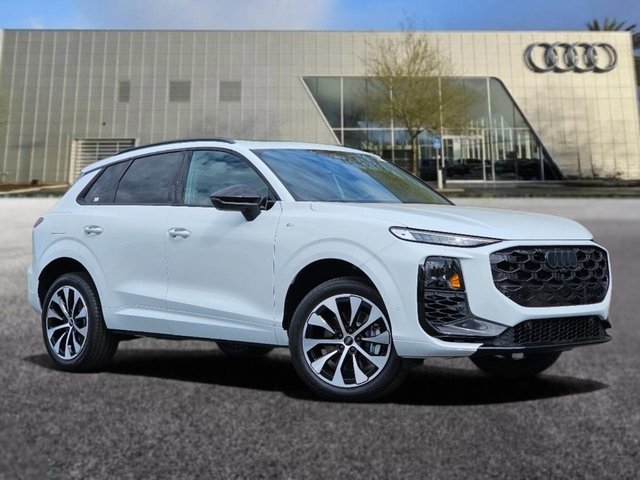 2026 Audi Q3 TFSI quattro S tronic