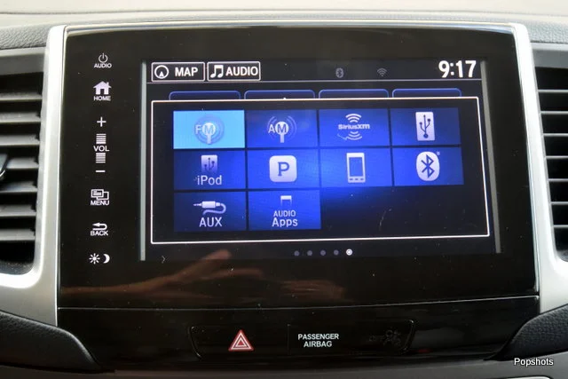 Used 2019 Forest Mist Metallic Honda RTL-T image 18
