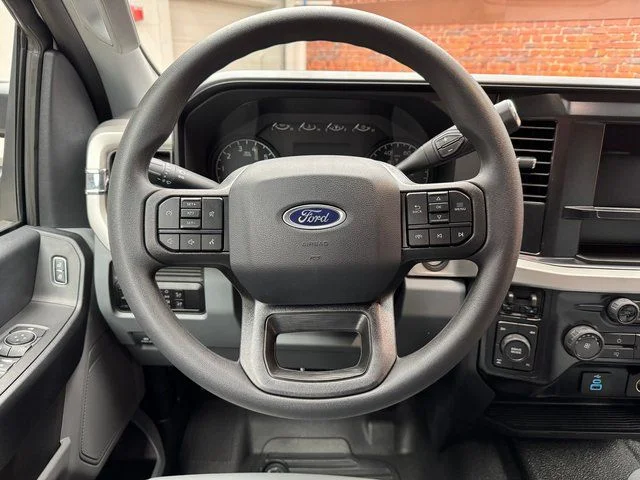 2025 Ford F-250 Super Duty XL - Photo 14