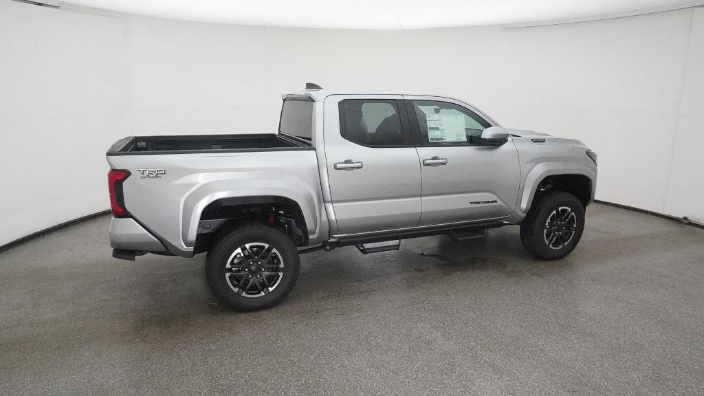 2025 Toyota Tacoma TRD Sport - Photo 14