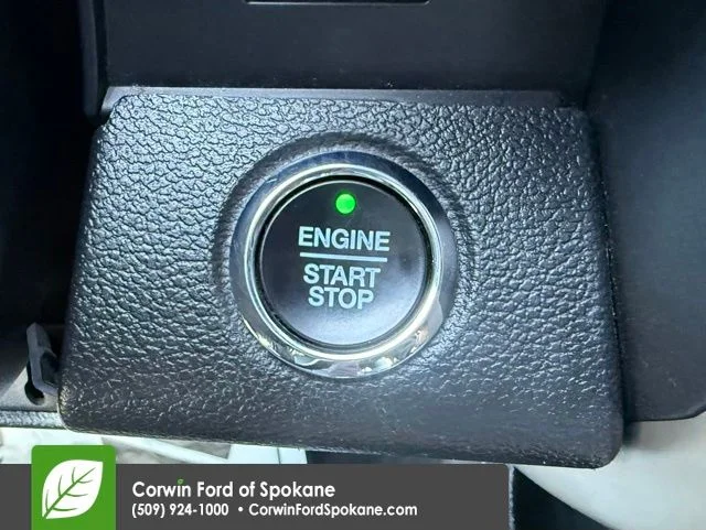 Used 2019 Magma Red Metallic Ford Lariat image 29