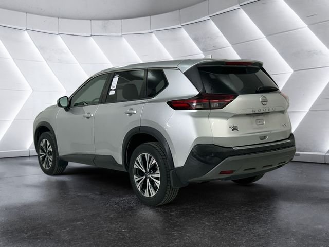 Used 2022 Silver Nissan SV image 6