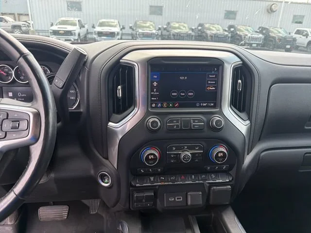 Used 2020 CAJUN RED TINTCOAT Chevrolet LTZ image 21