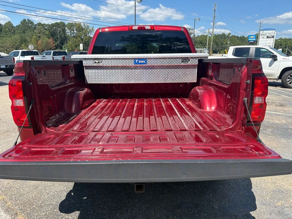 Used 2018 Red Tintcoat Chevrolet LT image 11