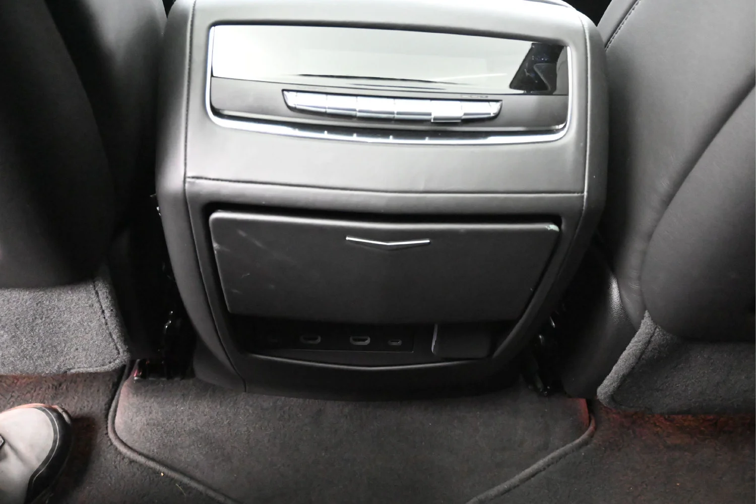 Used 2024 Black Raven Cadillac V-Series image 10