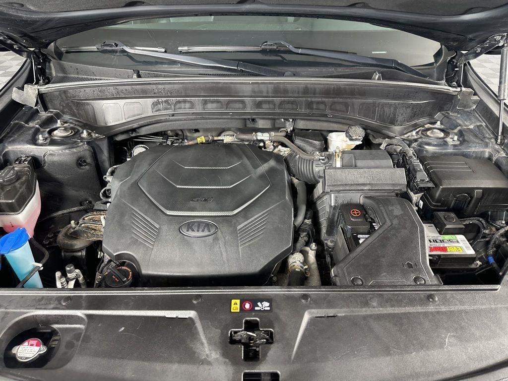 Used 2021 Ebony Black Kia S image 17